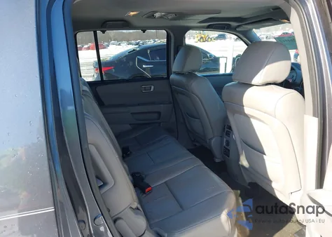 2015 Honda Pilot Touring z USA, uszkodzony, nr VIN 5FNYF4H93FB041244